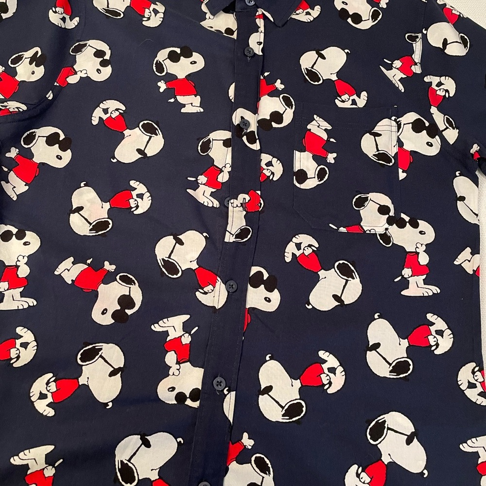 Peanuts Blue and Red Casual Button Down Shirt with Snoopy Print - Men’s - Picture 7 of 7